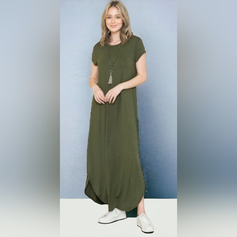 Army Green Maxi Dress, Short Sleeve, Round neckline, Side slit, Women's size 2x